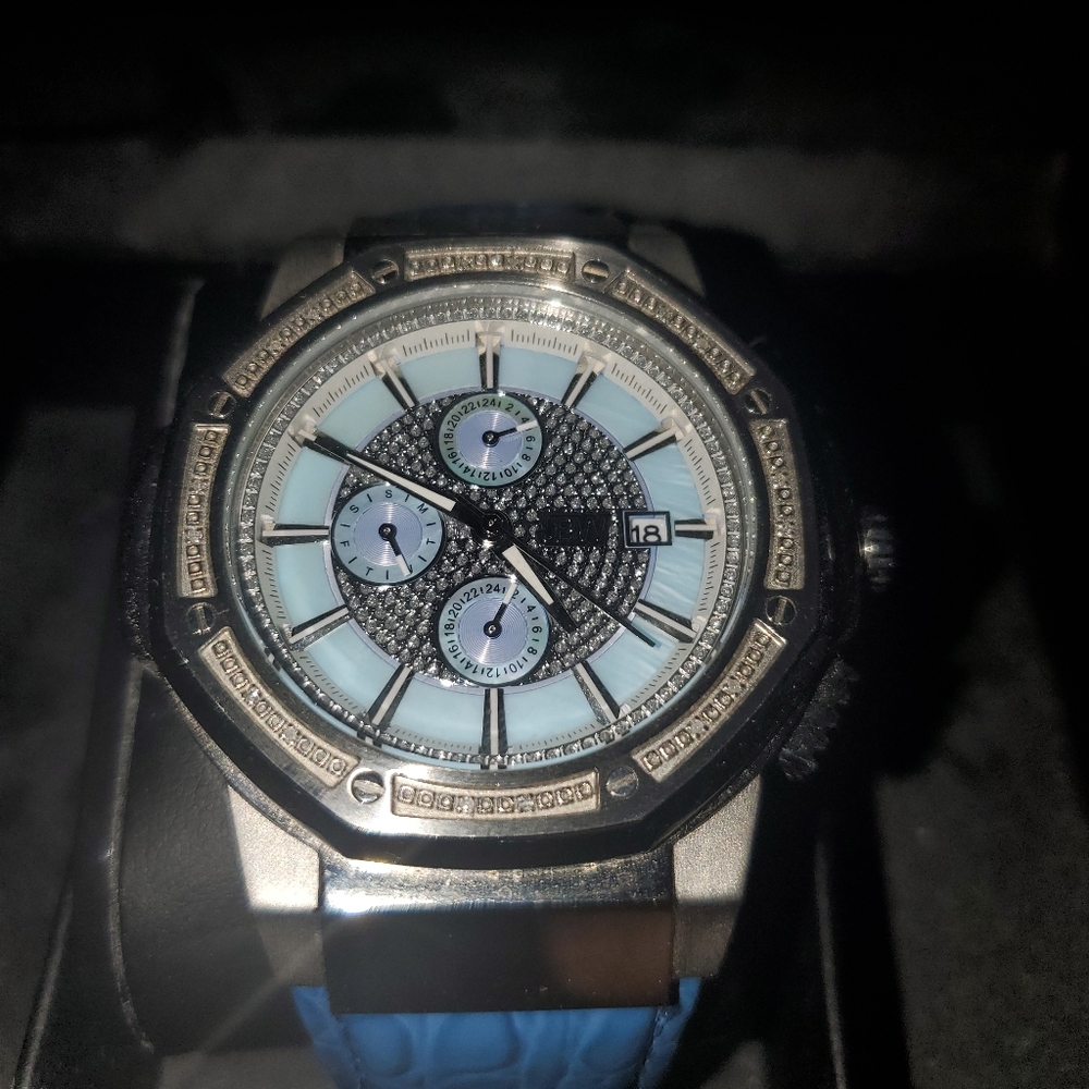 JBW Saxton watch